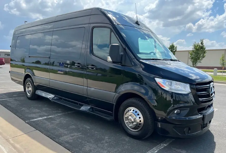 9-Passenger Executive Sprinter – Black Mercedes-Benz Sprinter